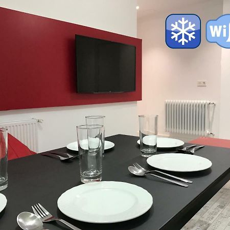Smart-Tech Plaza Apartment Саламанка Экстерьер фото